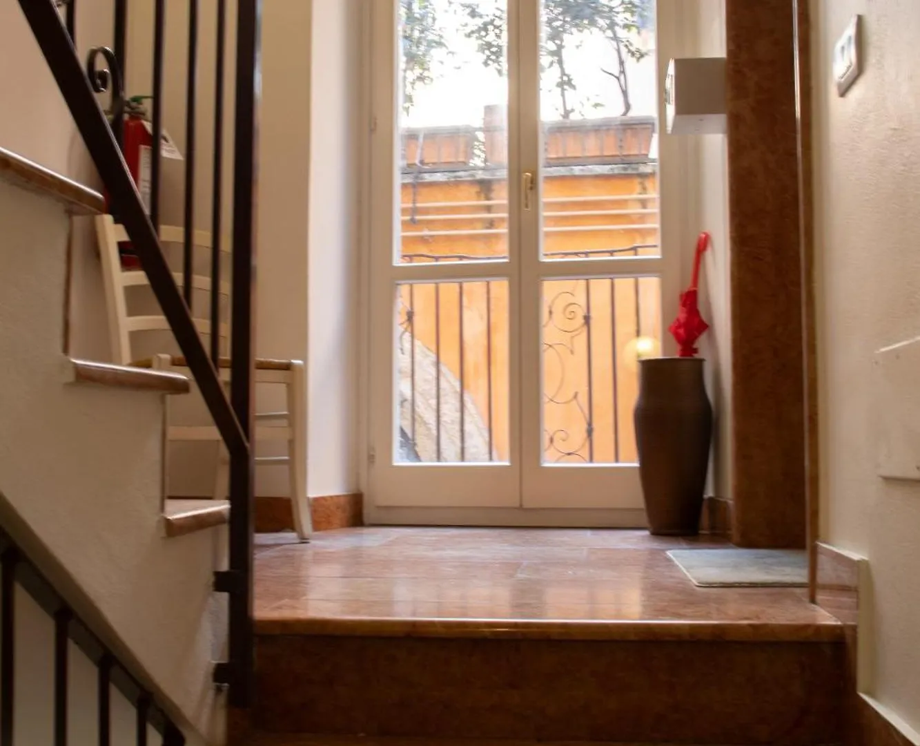 Apartment Central Romantic Attic In Verona City Center Italy